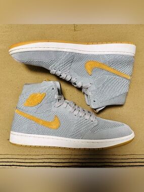 Air Jordan 1 Retro High Flyknit ‘Wolf Grey’- Men’s Size 10.5